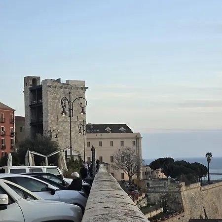 Pensjonat Nel Centro Storico Di Cagliari