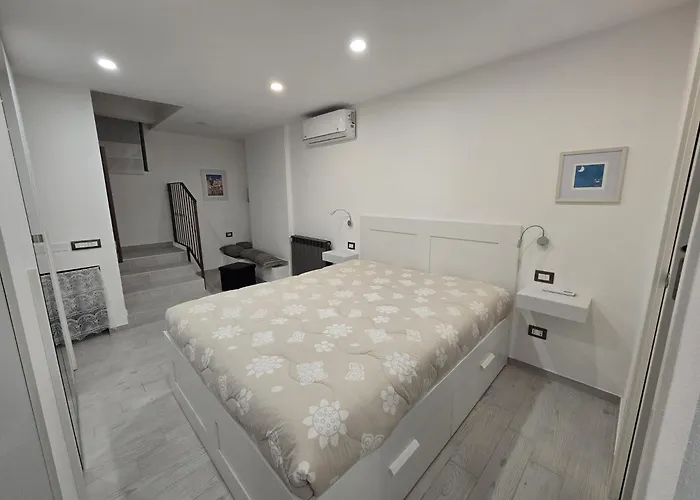 Nel Centro Storico Di * Cagliari